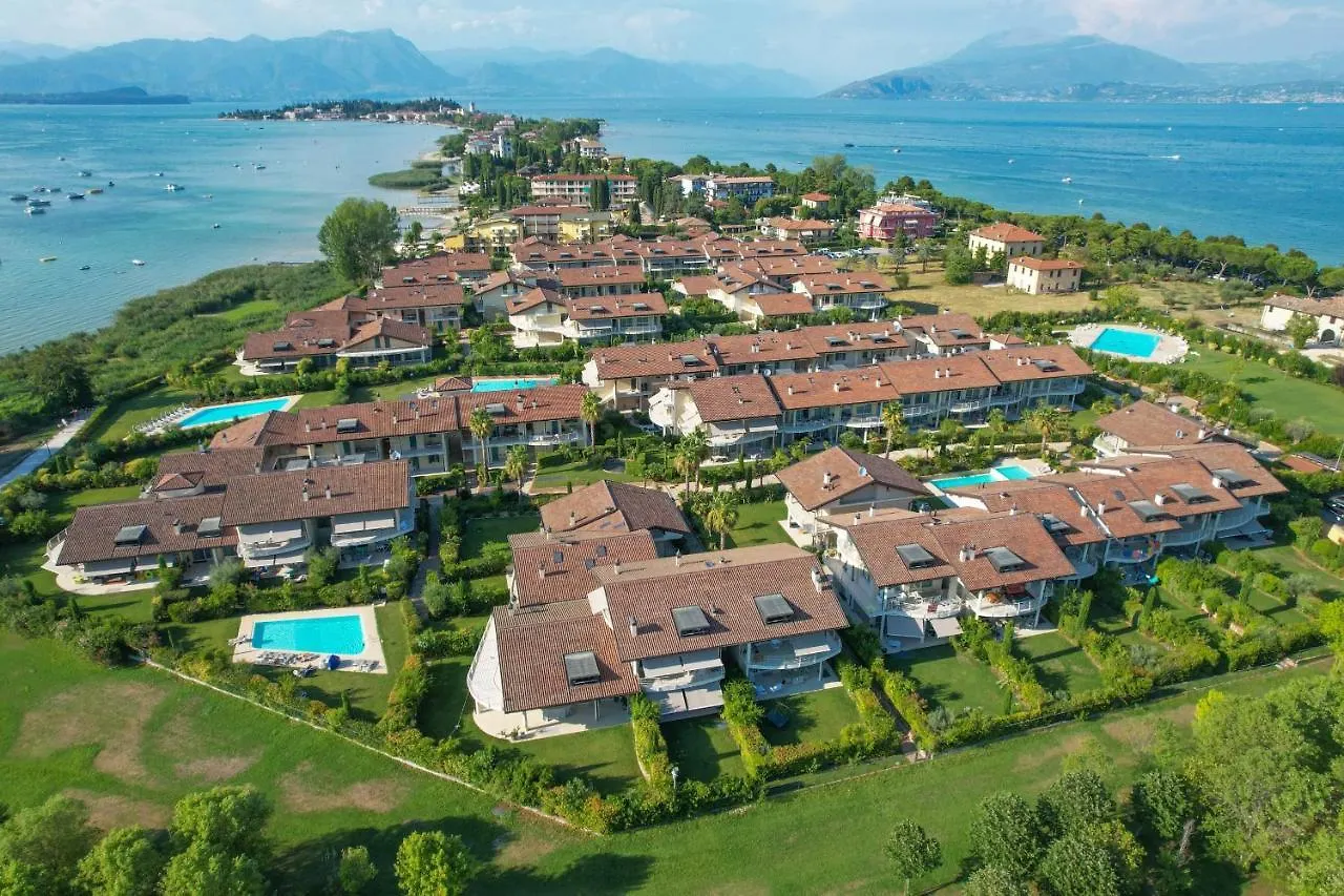 Caesar Sirmione Luxury Apartments