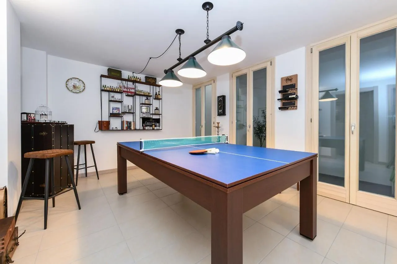 Caesar Sirmione Luxury Apartments 0*,