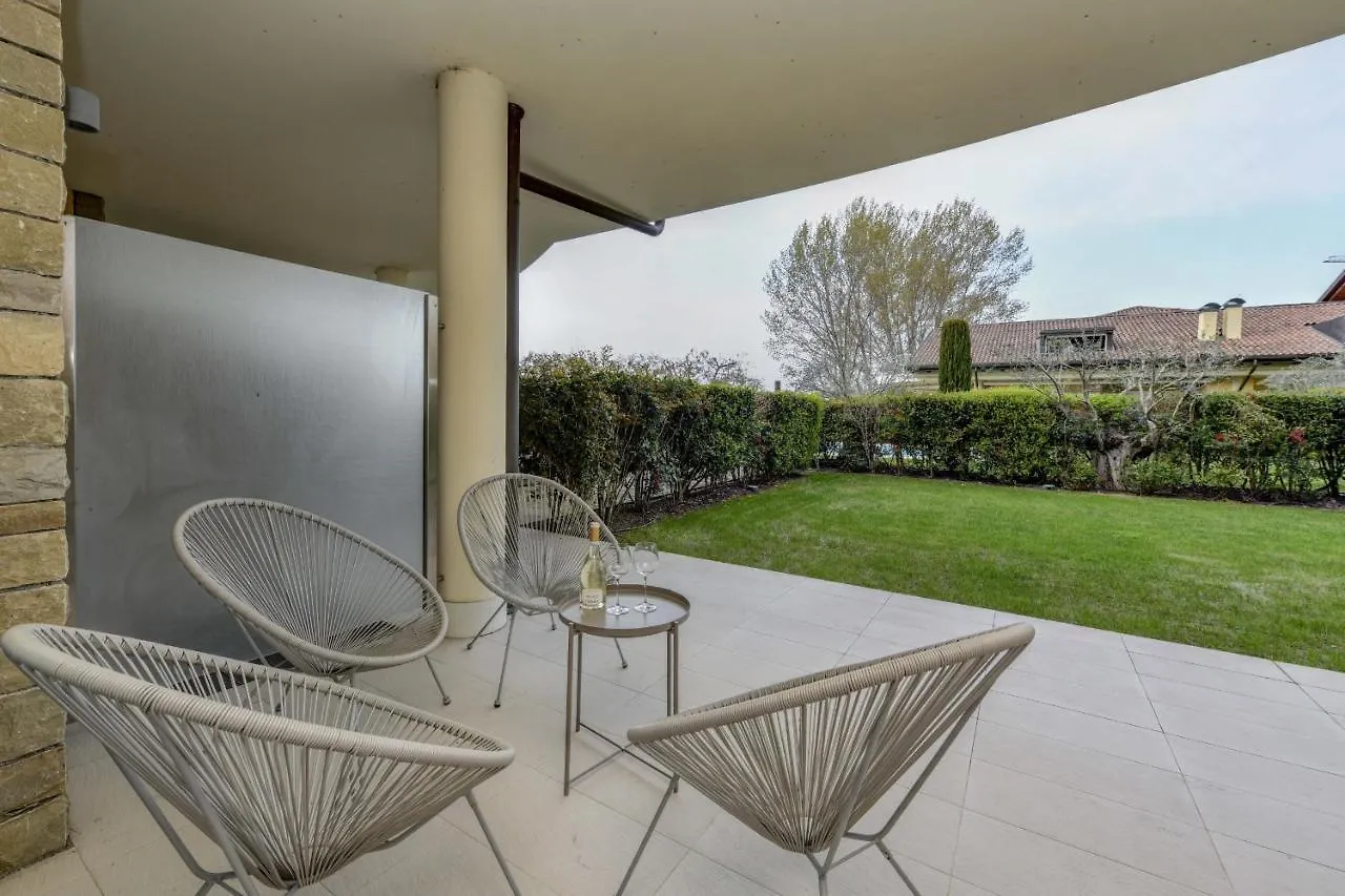 Caesar Sirmione Luxury Apartments