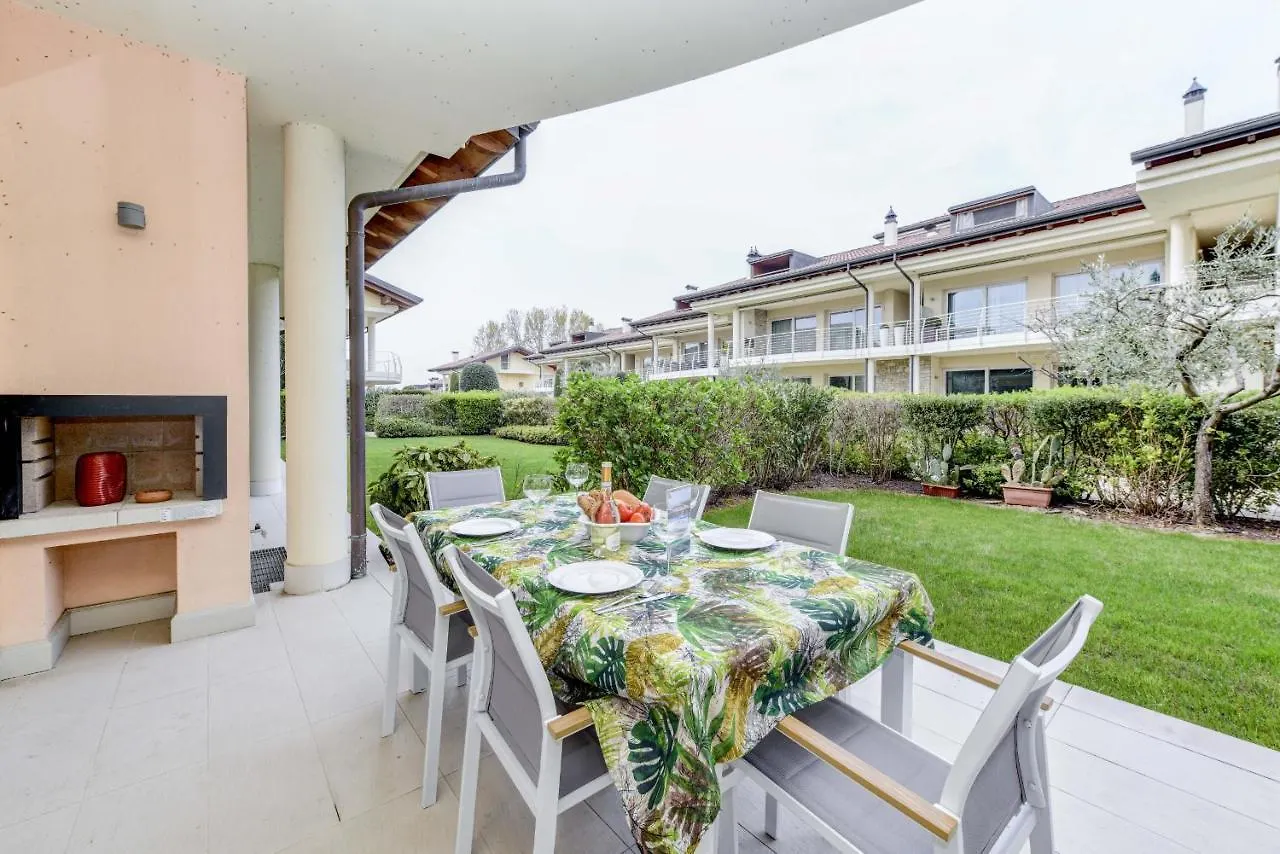 Caesar Sirmione Luxury Apartments